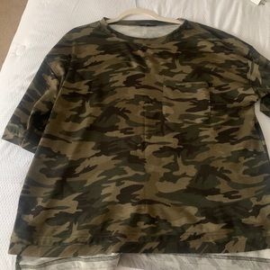 High low camo top